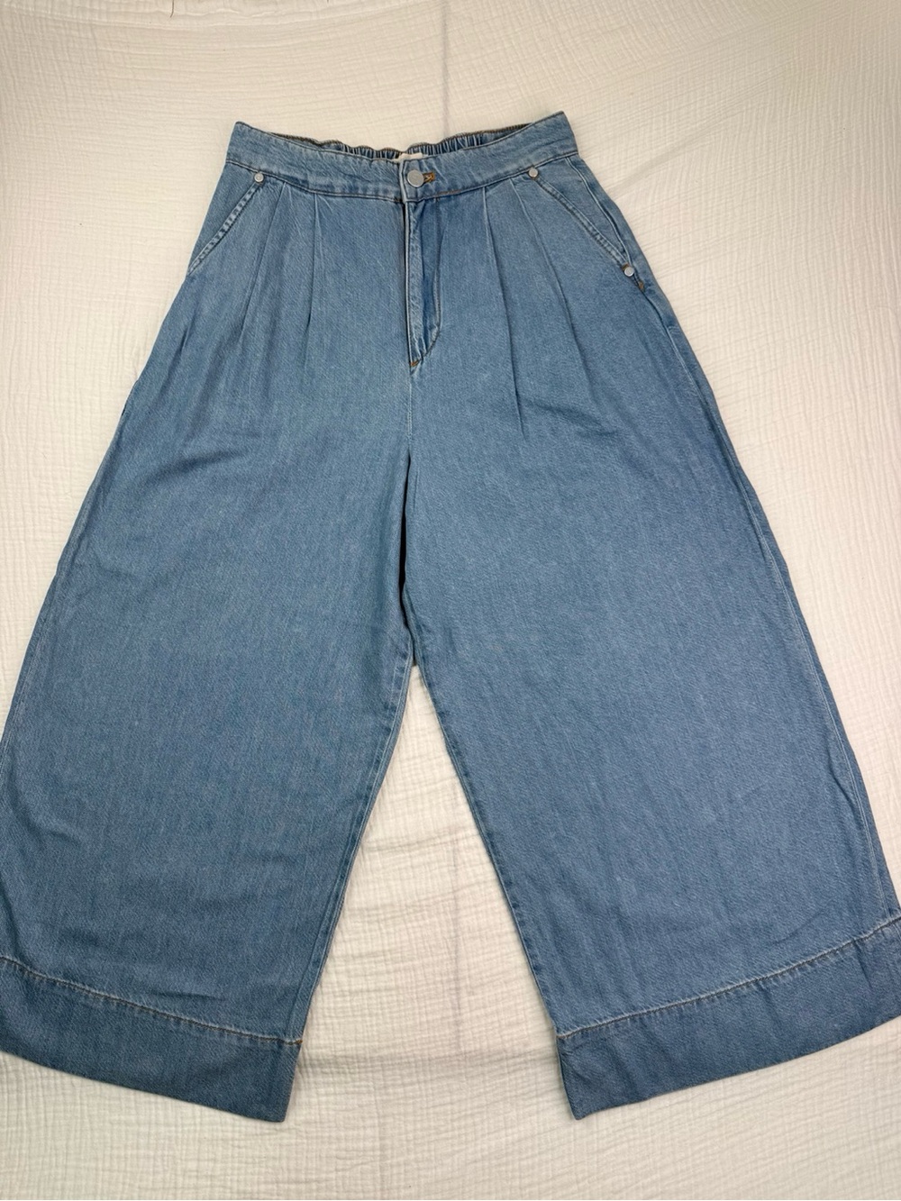 Pilcro Anthropologie Women’s XS Wide Leg Crop Chambray Denim Pants Elastic Back